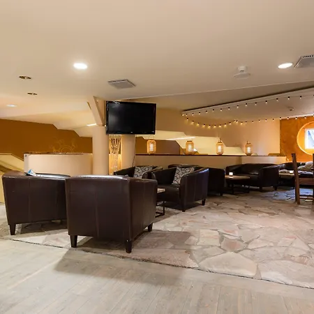 Lapland Bear's 4*
