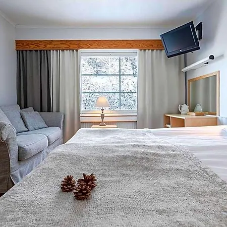 Lapland Bear's Hotel 4*