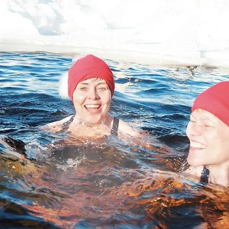 Lapland Bear's 4* Sinettä